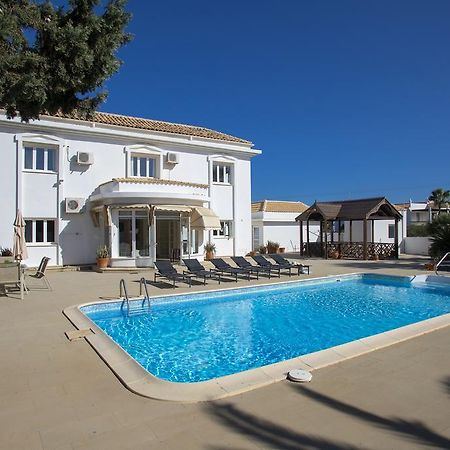 Villa Georgia Pernera Exterior foto